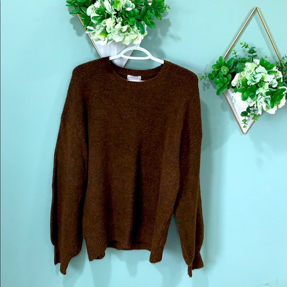 Sweater - Picture 1 of 3